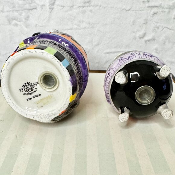 Fitz and Floyd Kitty Witches Halloween Salt & Pepper Shaker Set - Picture 8 of 8